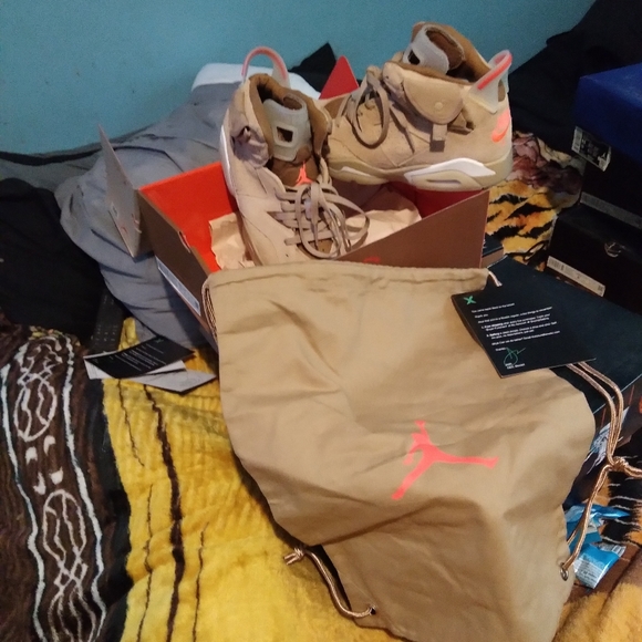 Mens - Picture 4 of 9